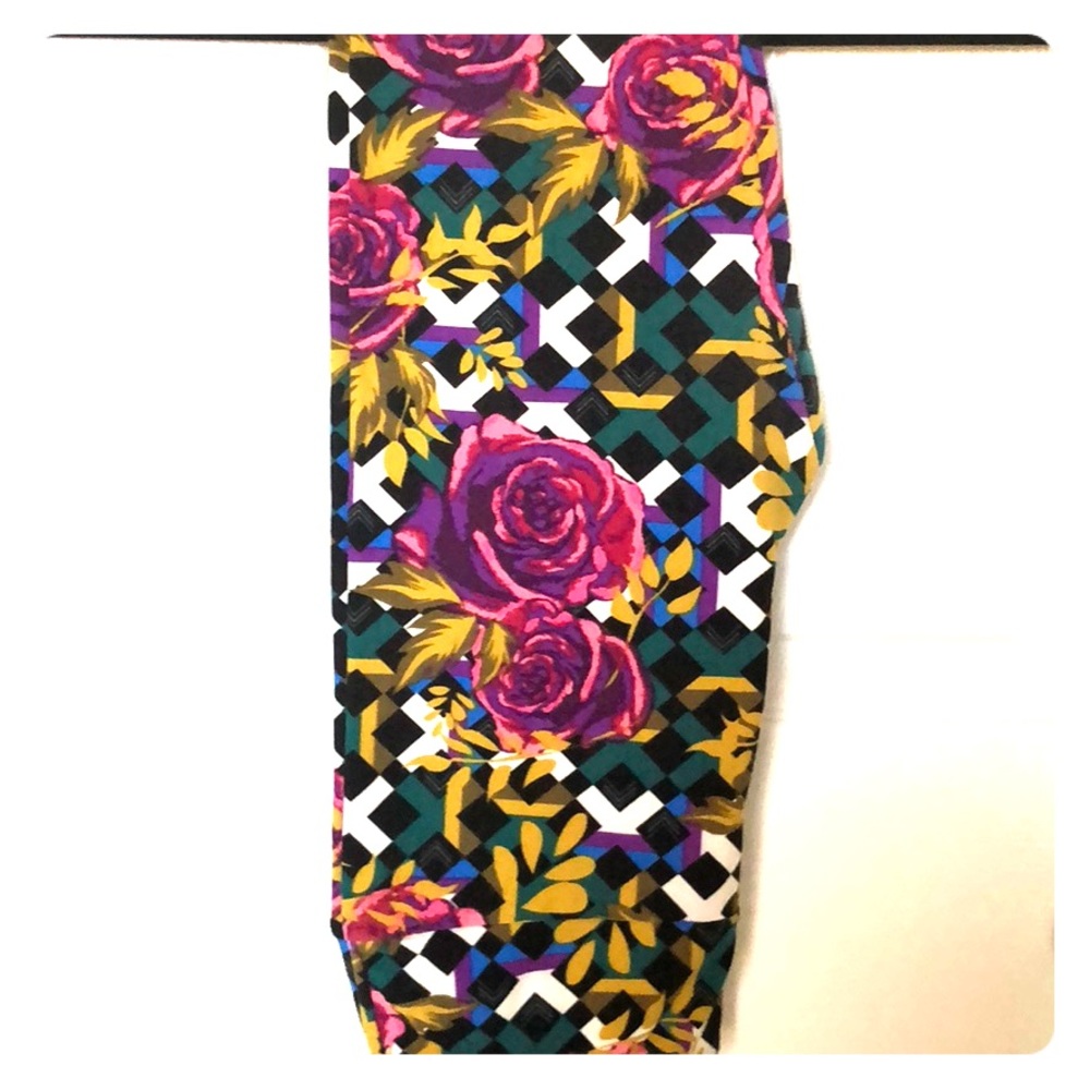OS Floral Print Lularoe Leggings